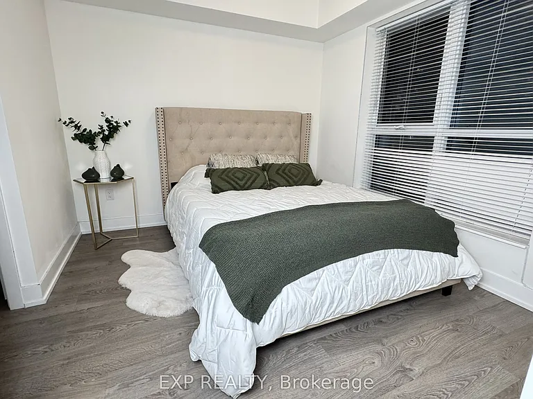 7 Mabelle Ave #804 — Photo 15