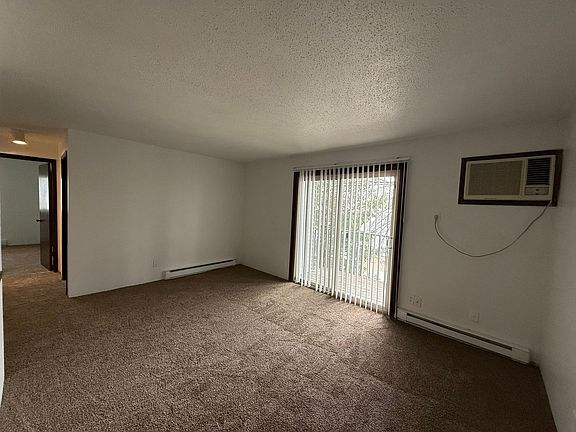 4th image of 3710 57th St APT 9