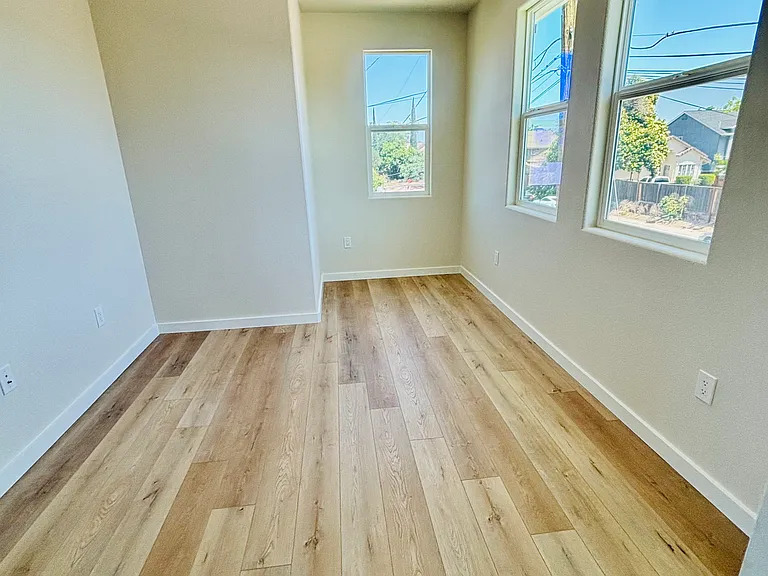 243 E 3rd St #241 — Photo 9