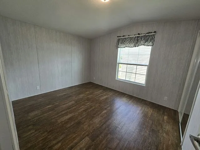 1 bed, 1.0 bath, 576 sqft, $1,750 — Photo 3
