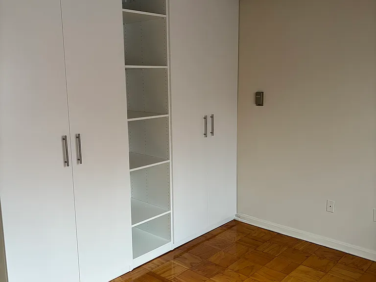 1113 N Randolph St #303 — Photo 16