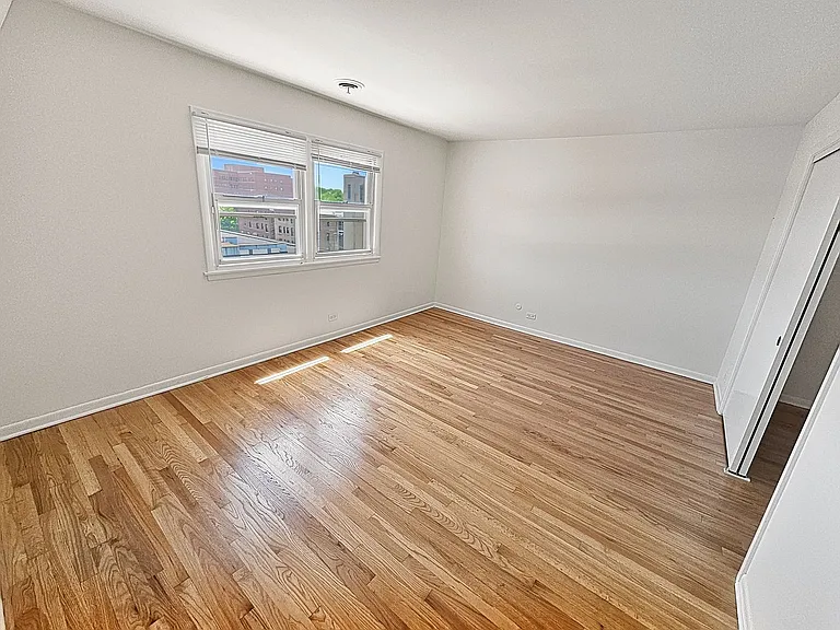1100 Church — Photo 18