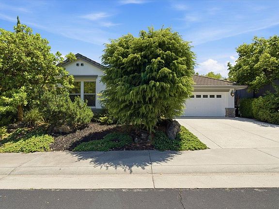 2nd image of 600 Aliso Viejo Ct