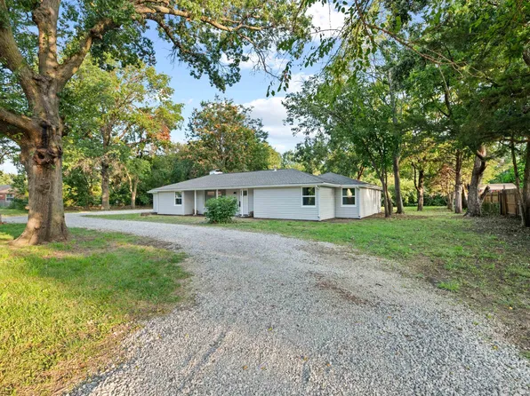 1626 W 31st St N, Wichita, KS 67204
