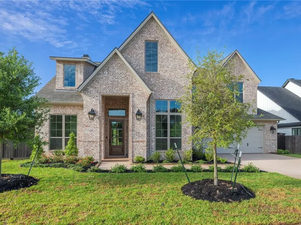 2035 Pebble Bend Dr, College Station, TX 77845