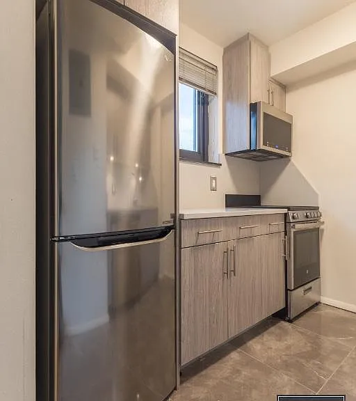 230 E 30th St #15D — Photo 4