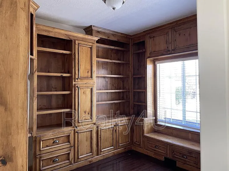 4081 N Rivermist Ln — Photo 2
