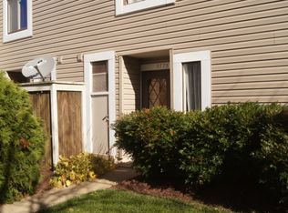 5778 Village Green Dr, Alexandria, VA 22309