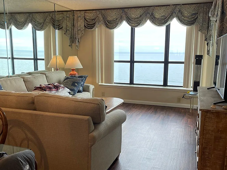 523 S Ocean Blvd #1005 — Photo 44