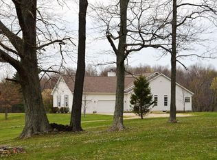 5580 Sunnyside Rd NE, Granville, OH 43023