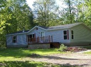 12976 Naylor Ln, White Lake, WI 54491