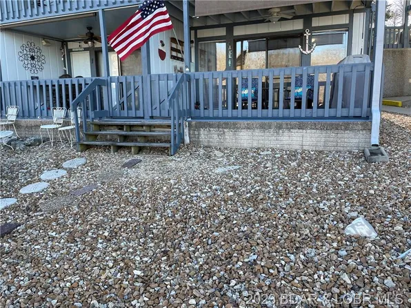 5665 Heron Bay Bay #101, Osage Beach, MO 65065