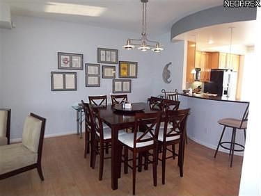 4th image of 1335 W 49th St