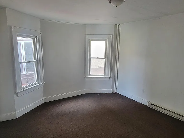 805 Monroe Ave #3 — Photo 11
