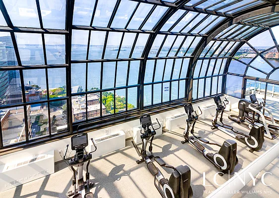 Rented by Keller Williams NYC | media 14