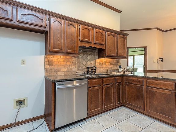 4th image of 8668 Wood Mills Dr W
