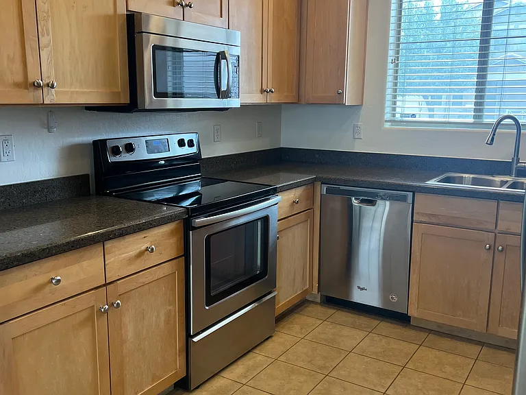 18167 N Arbor Dr — Photo 6
