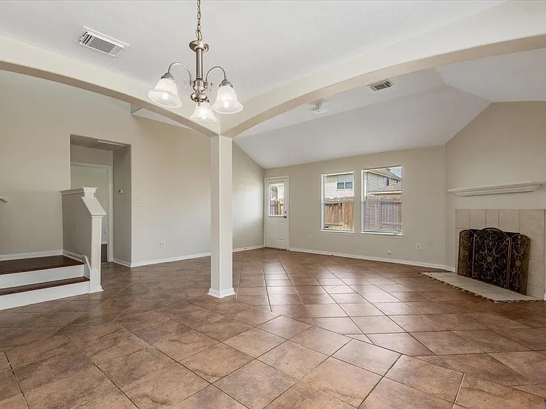 6023 Barany Ct — Photo 17