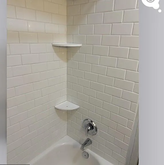 2800 Linwood Ave #C — Photo 13