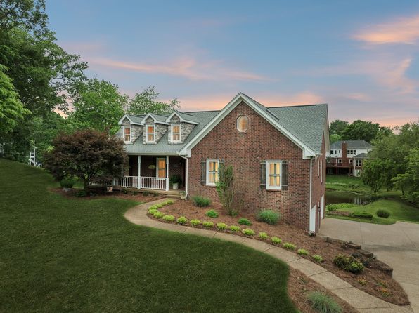 1316 Chestnut Dr, Brentwood, TN 37027