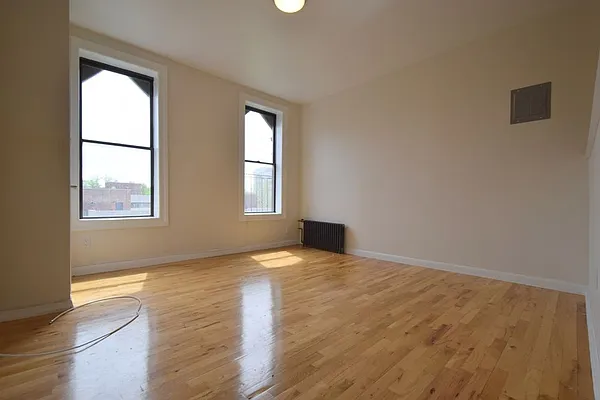 Rented by Skyward | media 12