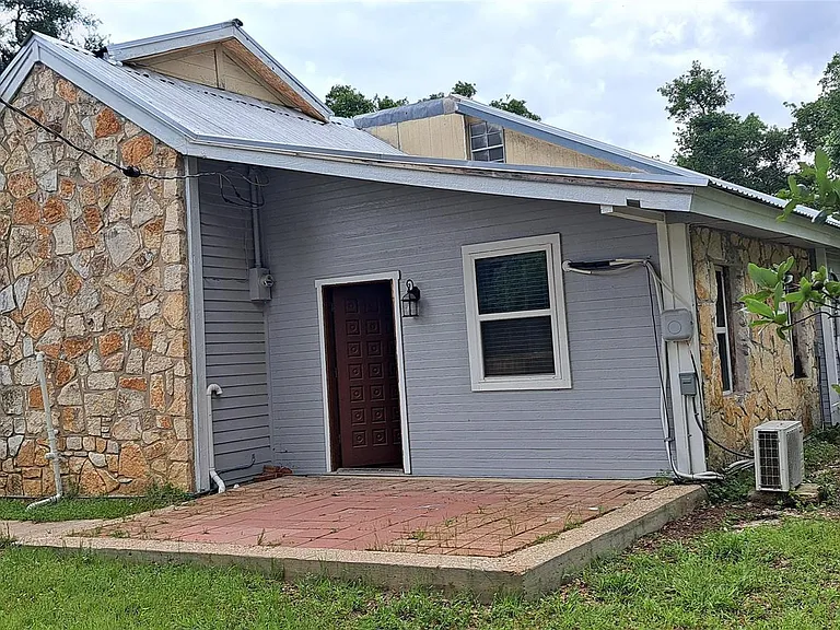 2200 Downing Ln — Photo 31