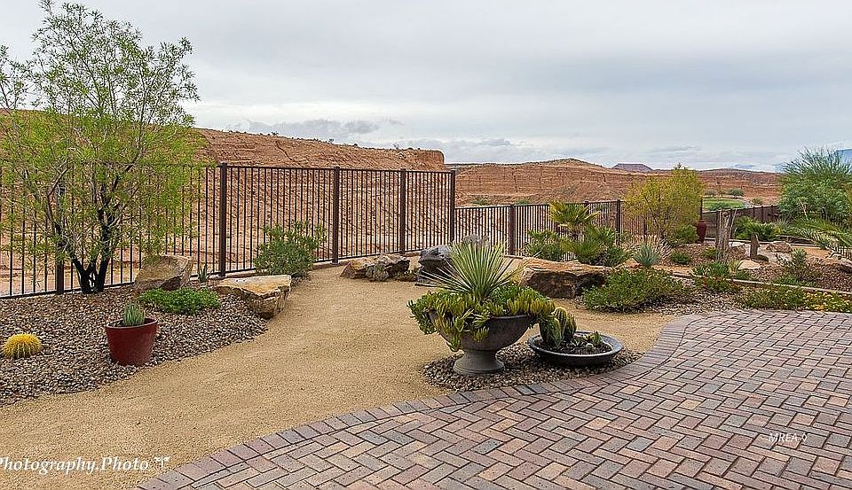 2nd image of 1097 Pine Nut Way