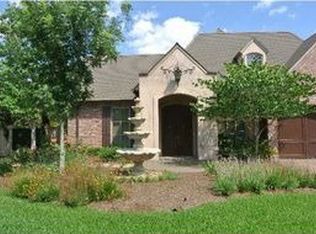 194 N Southlawn Dr, Lafayette, LA 70503