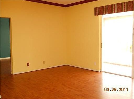 3rd image of 1241 Sussex St
