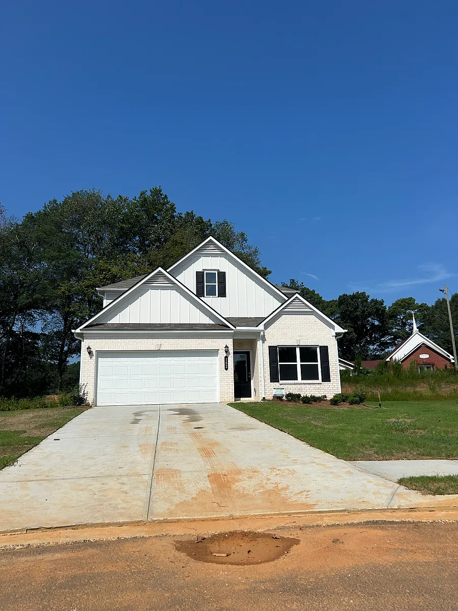 Building Photo - 152 Marion Dr