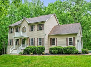 19 Red Hill Dr, Stafford, VA 22554