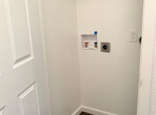4006 Esters Rd, Irving, TX 75038