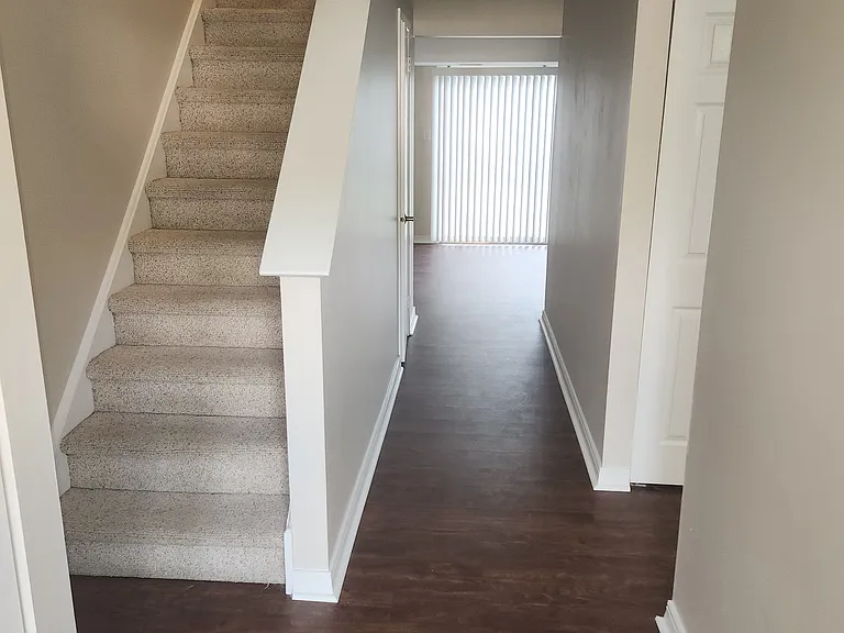 1025 Oaklyn Ct #1025 — Photo 3