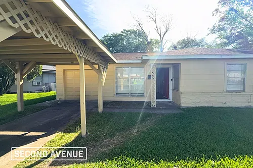 1000 S Shepherd Dr Photo 1