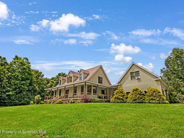 3315 State Route 2012, Clifford Township, PA 18470