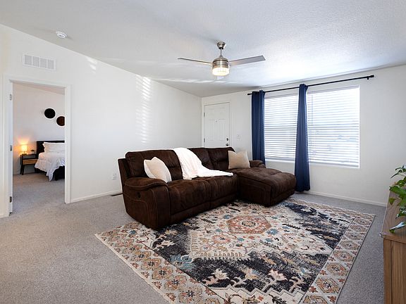 5th image of 35821 W Montecito Ave