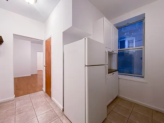 Rented by City Connections Realty | media 14