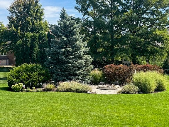 2nd image of 22516 Port Weller Ct