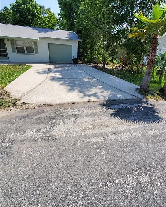 1st image of 253 Canterbury Ct