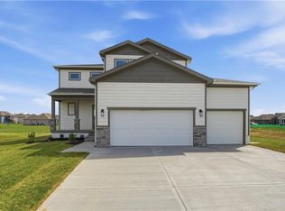 4716 SW 6th Ter, Blue Springs, MO 64014