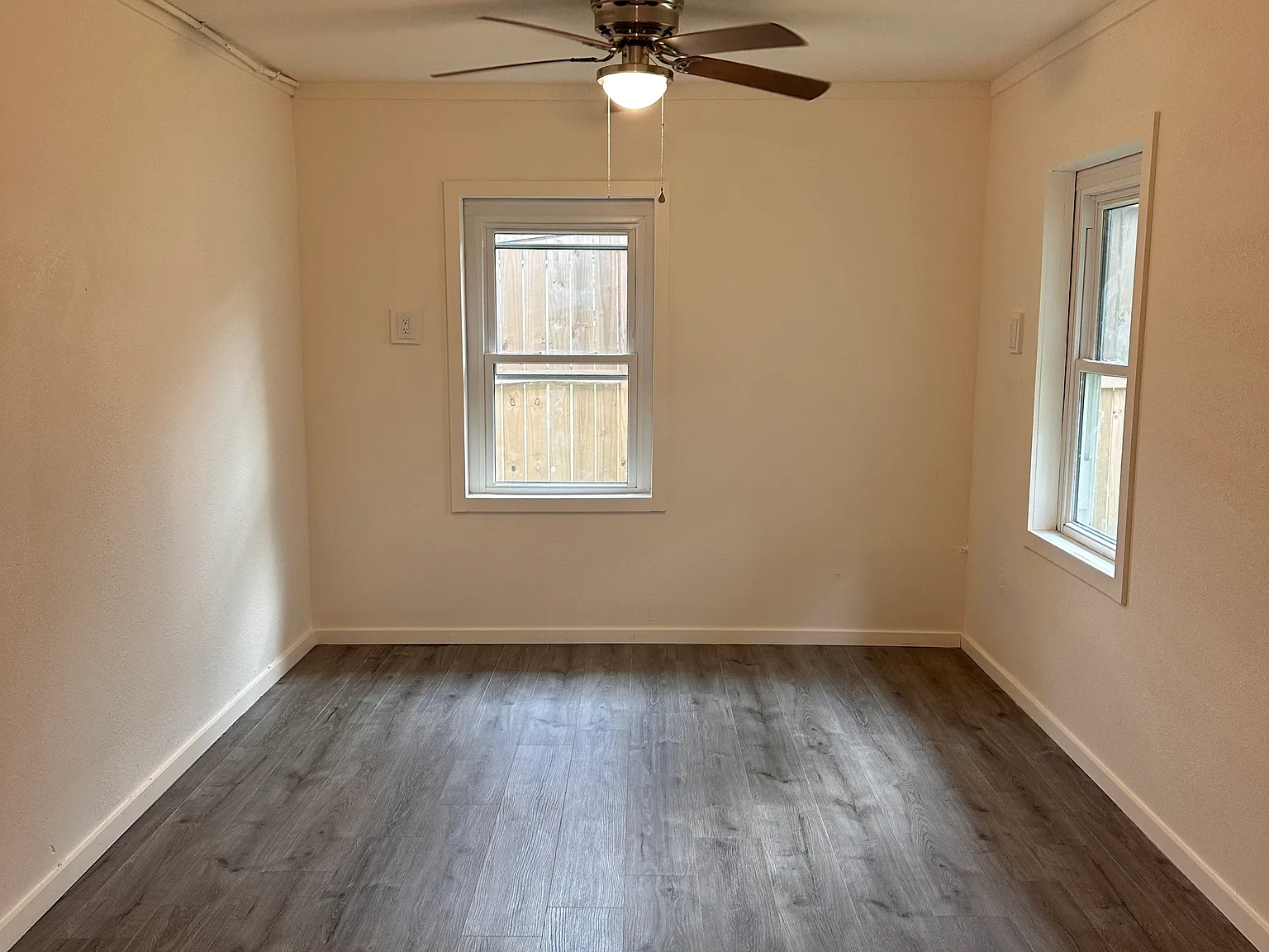 Alvin Apartments — Photo 3