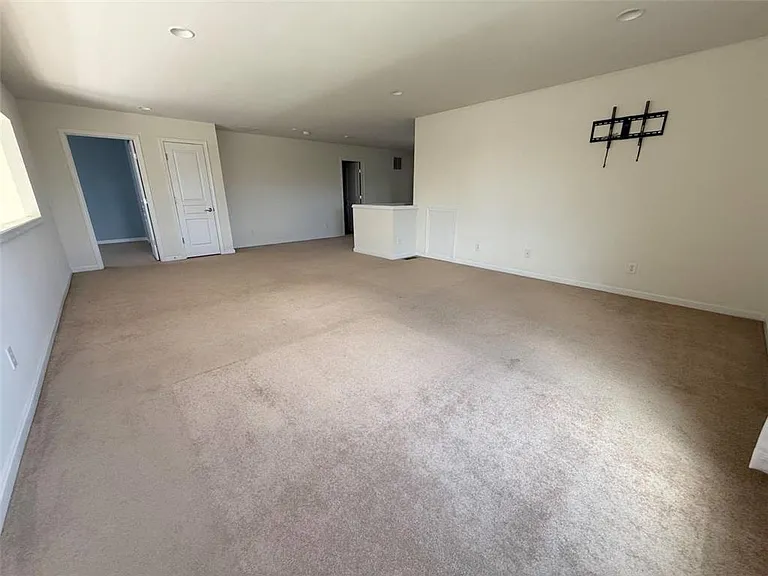 1812 Emerald Dr S — Photo 18