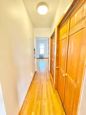 Rented by Compass | media 11