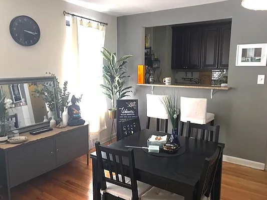 Rented by Compass | media 7