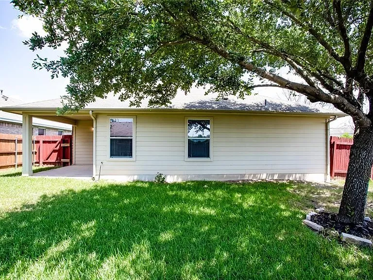 1200 Rainbow Parke Dr — Photo 27