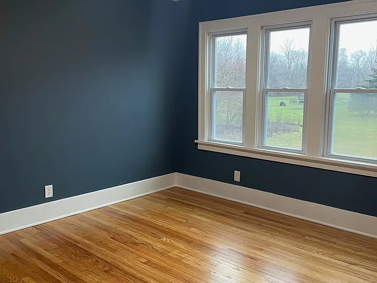 2852 Waters Rd — Photo 32