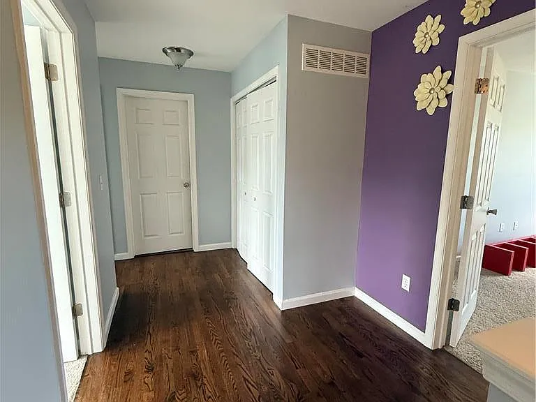 4528 Bellflower Way — Photo 10