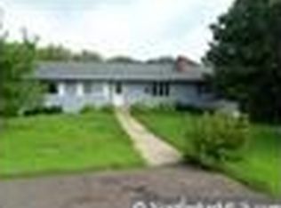 8308 Stillwater Blvd N, Lake Elmo, MN 55042