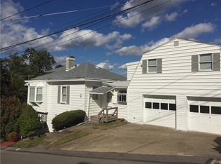 6599 Library Rd, South Park, PA 15129