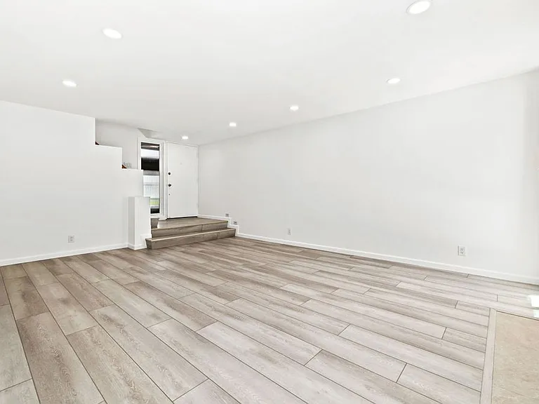 30789 Calle Chueca — Photo 6